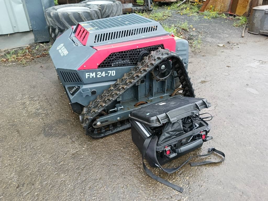 Blue Bird FM24-70 robot maaier mower flail remote controlled, Overige, Oogstmachine