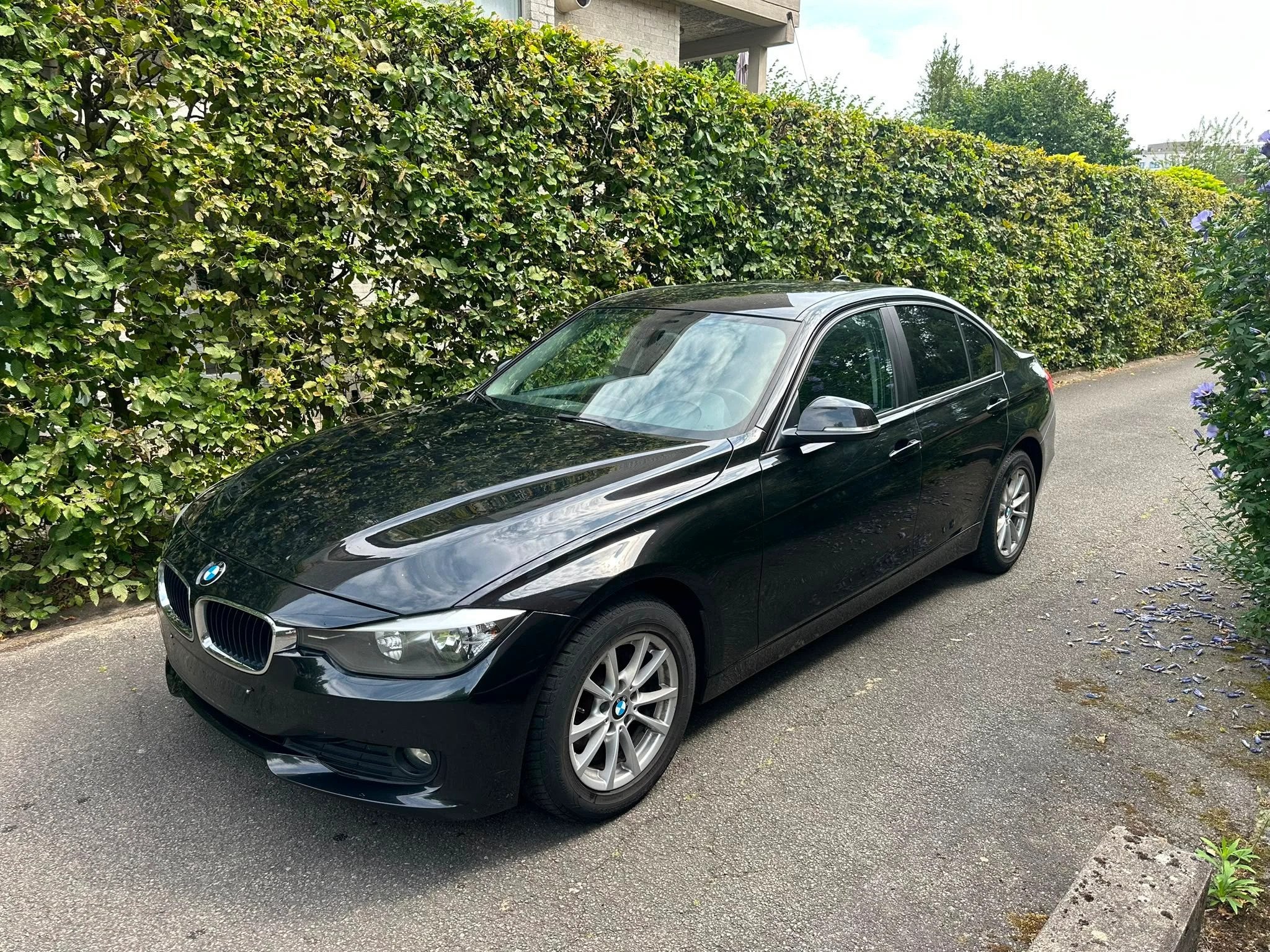 BMW 316 diesel van 2013 met 210.000KM - GARANTIE, Auto's, BMW, 116 pk, Zwart, Multifunctioneel stuurwiel, 3 Reeks
