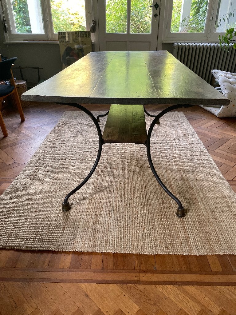 Jolie table à manger en fer forgé et Teck 8 à 10 personnes, 150 à 200 cm, Cinq personnes ou plus, Comme neuf, Enlèvement