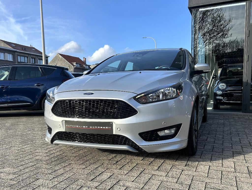 Ford Focus 1.5 EcoBoost ST Line, Autos, Ford, Focus, Argent ou Gris, Achat, Entreprise