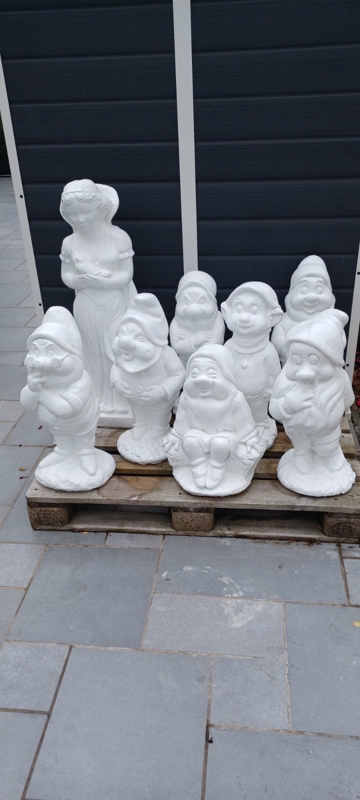 blanche neige et les sept nain, Gebruikt, Massief, Steen/keramiek, Wit
