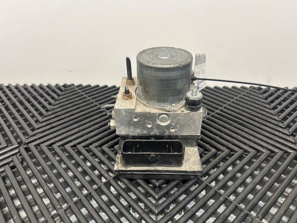 BLOC ABS (FREINS ANTI-BLOCAGE) Opel Corsa D (|13350598|), Opel, Opel Automobile GmbH, Utilisé, Kontakt-opel@opel.com