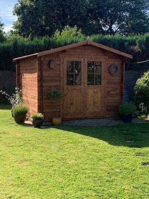 Abri en bois massif 9m² 28mm traité teinté marron - Neuf, 250 à 300 cm, 2 fenêtres, Enlèvement, Abri de jardin