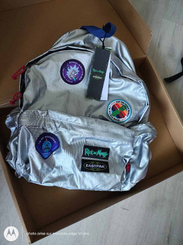 Sac à dos Eastpak Rick & Morty édition limitée neuf, Ophalen of Verzenden, Nieuw, Eastpak