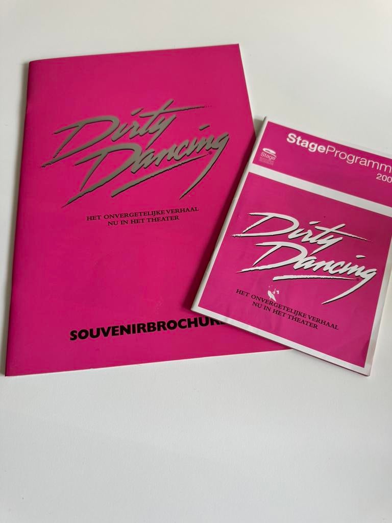 Dirty Dancing Musical programmaboek incl cd filmmuziek, Ophalen of Verzenden, Gelezen