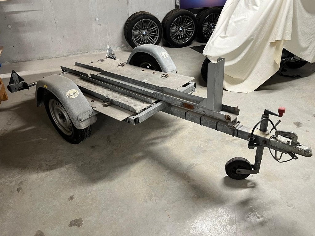 motor remorque, Ophalen, Gebruikt