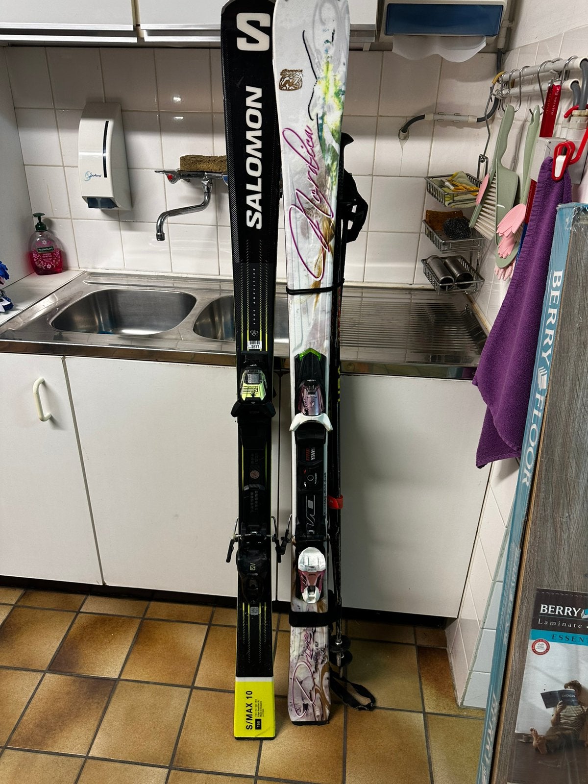 Heren en dames ski’s, Ophalen, Zo goed als nieuw, Ski, Schoenen