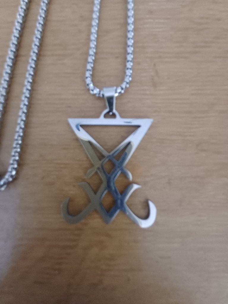 Gothic - Collier avec sceau Lucifer, Bijoux, Sacs & Beauté, Colliers, Neuf, Autres matériaux, Argent, Avec pendentif, Enlèvement ou Envoi