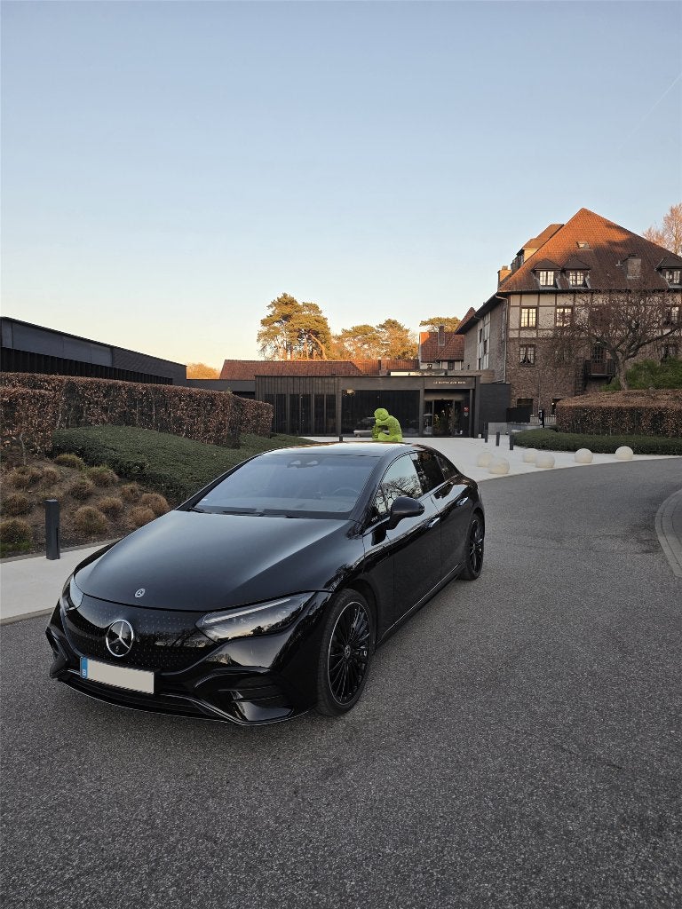 Mercedes EQE 350+ Pano,Luchtvering,batterij attest bij fotos, Auto's, Automaat, Achterwielaandrijving, 2880 kg, Zwart