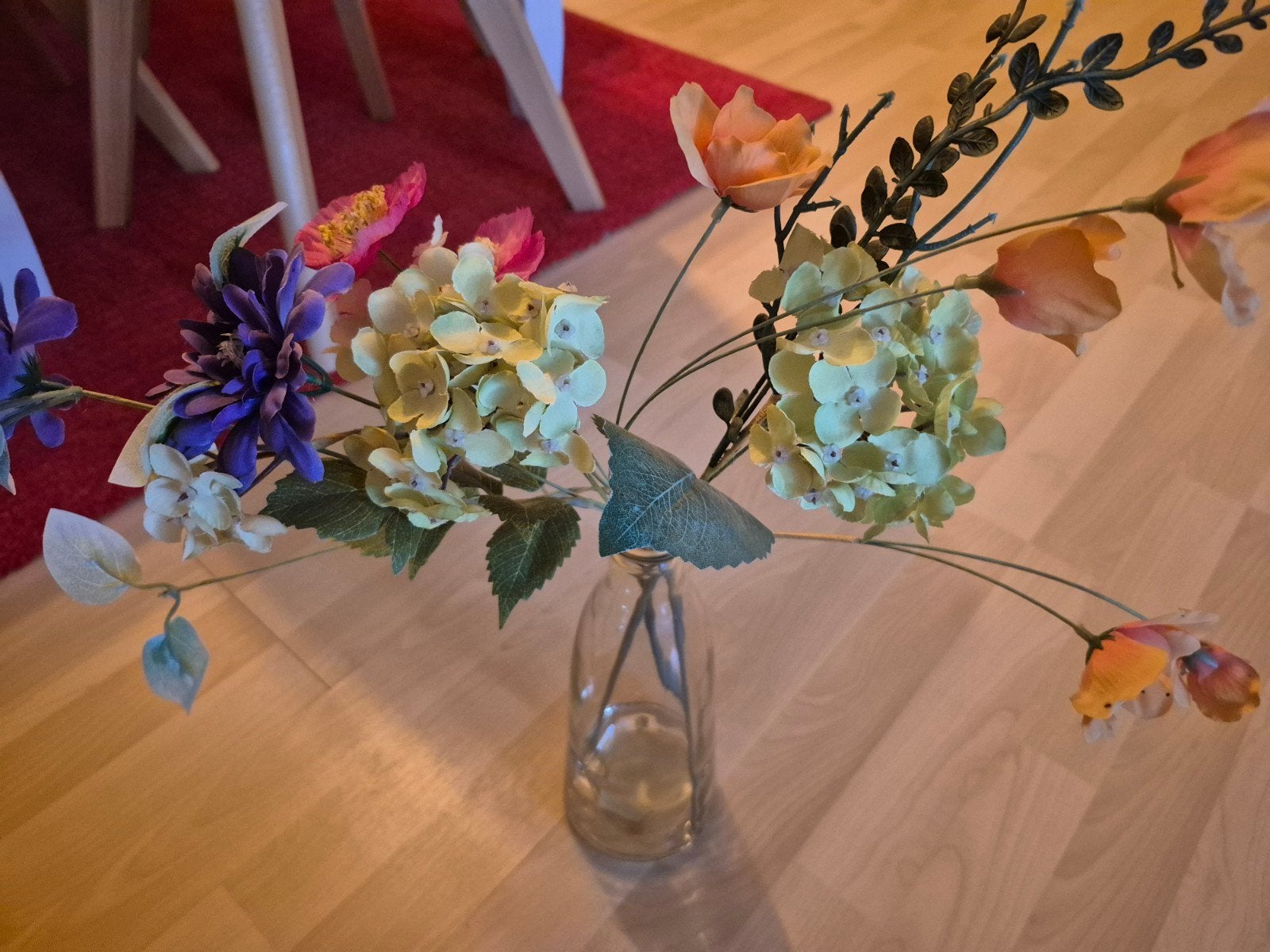 vaasje met plastic bloemen geen verzending, Ophalen