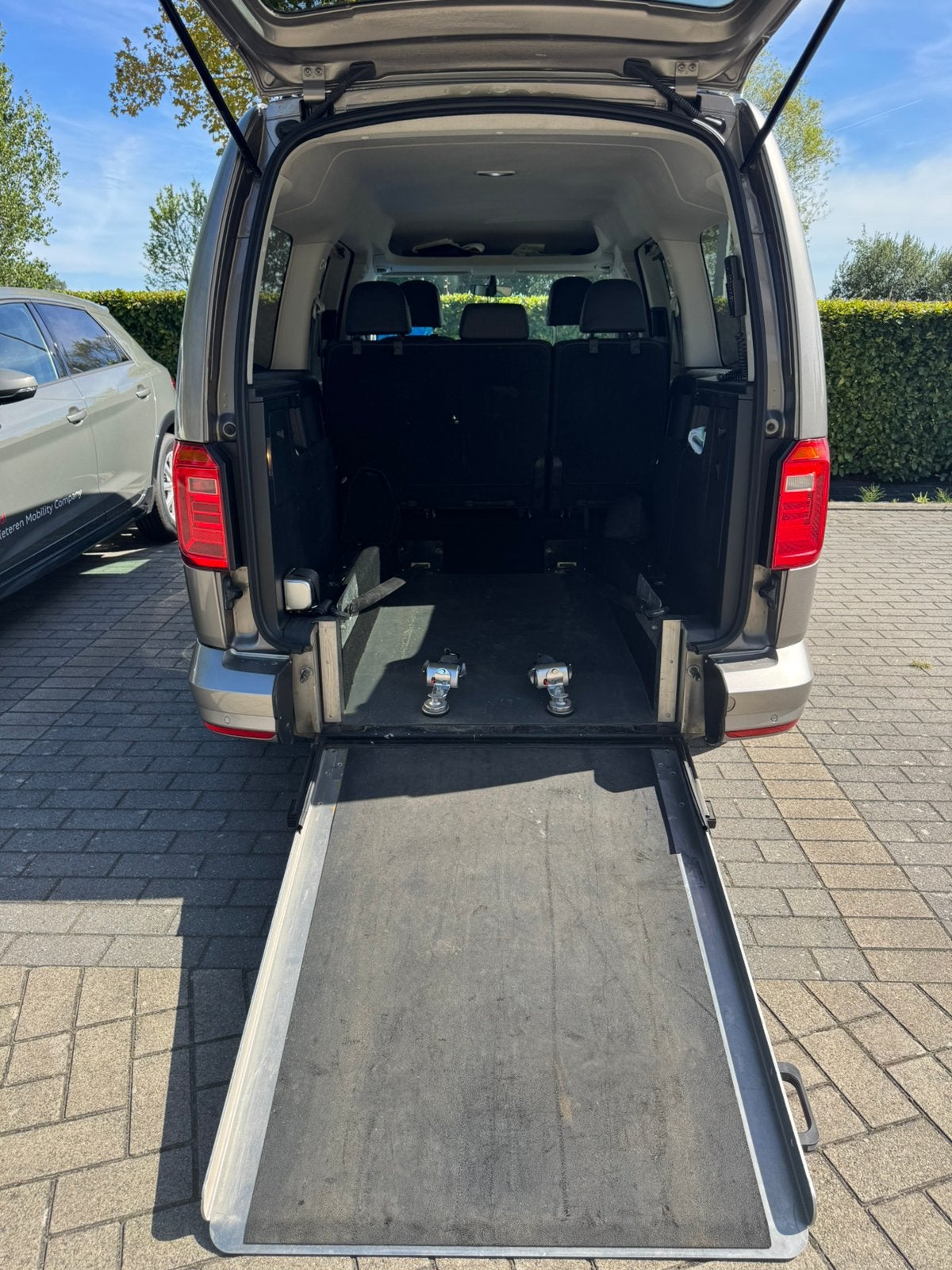 Volkswagen Caddy Maxi 2.0 TDI DSG PMR Rolstoelwagen – 2017, Auto's, Automaat, Diesel, Particulier, Adaptive Cruise Control