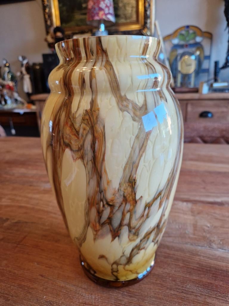 Prachtige Art Deco opaline vaas Scailmont, Ophalen of Verzenden