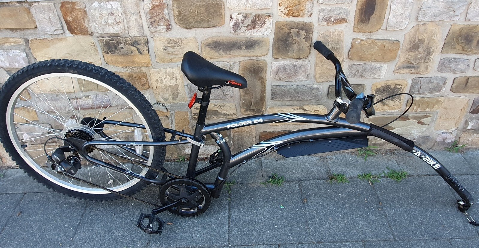 aanhang kinderfiets jongens 24inch wielen, Fietsen en Brommers, Ophalen