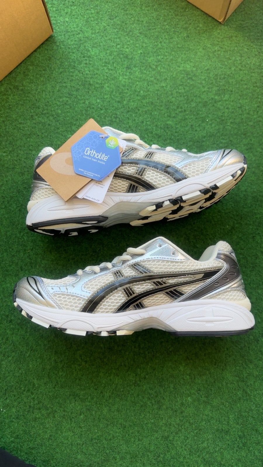 Asics Gel Kayano 14 Taille 41, Neuf, Bottes, Enlèvement ou Envoi, Autres couleurs