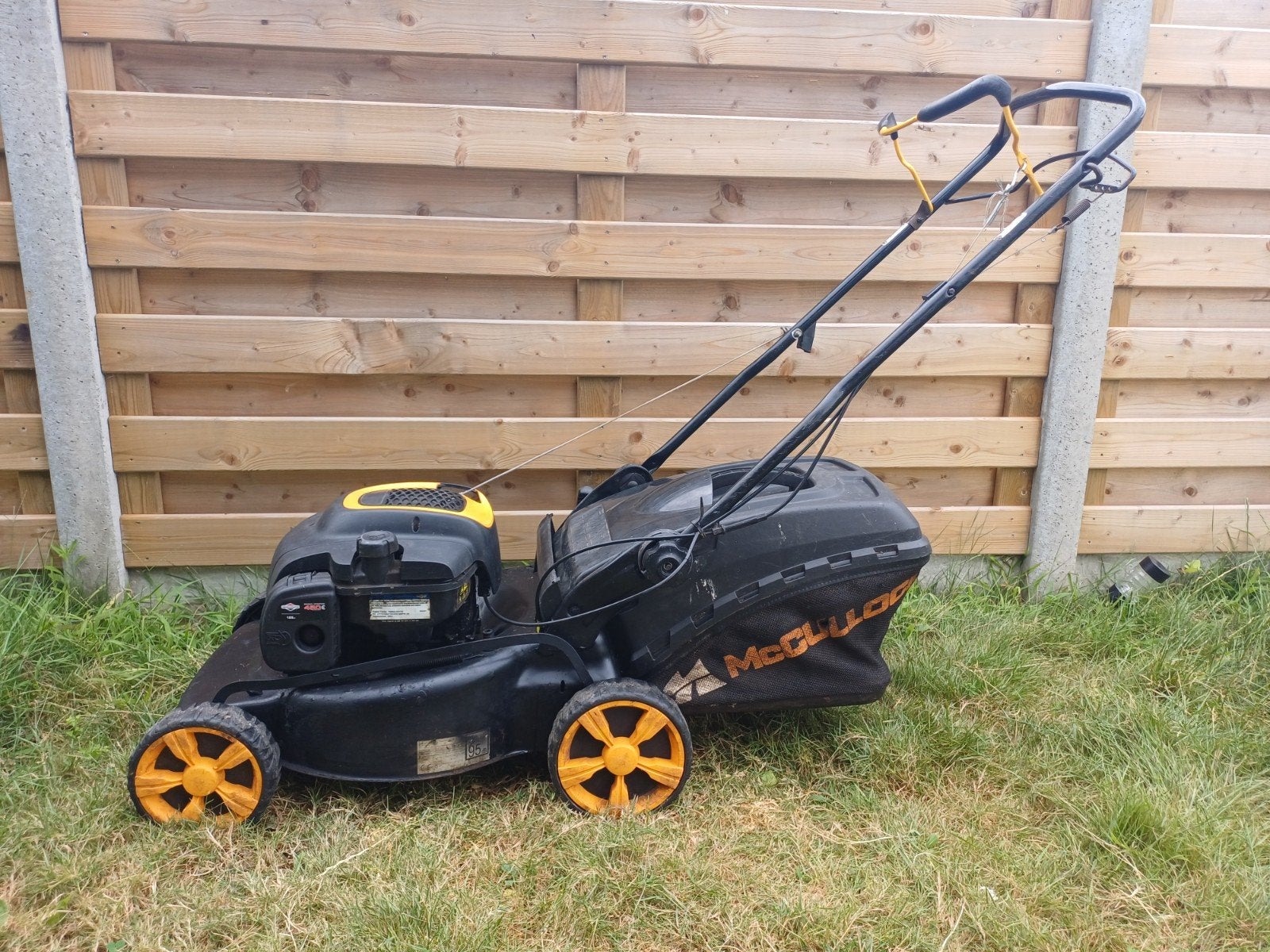 Grasmaaier op benzine, Tuin en Terras, Ophalen, Benzine-grasmaaier, Opvangbak