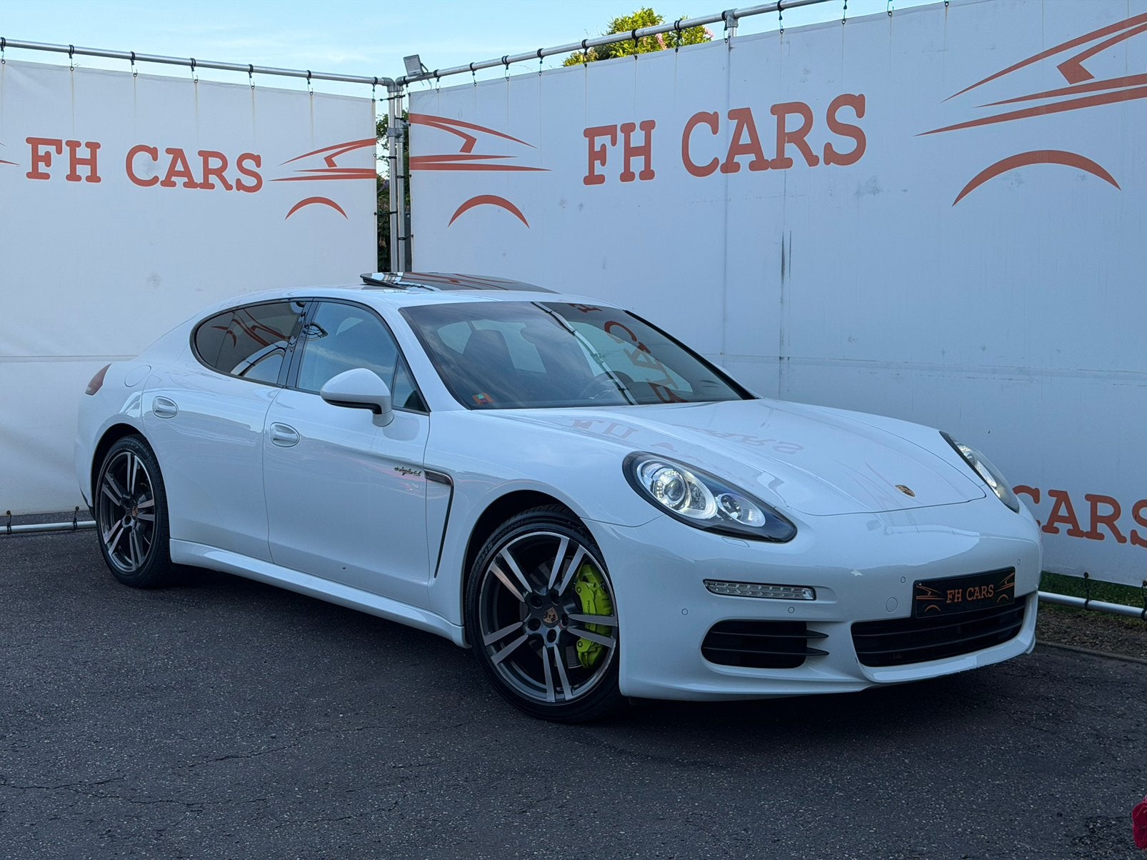 Porsche Panamera S E-HYBRID 3.0i V6 FACELIFT 333 PK *FULL OP, Auto's, Porsche, Automaat, Wit, Leder, Bedrijf