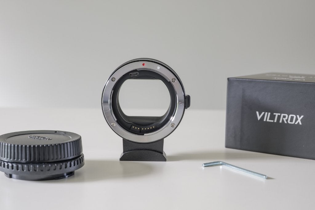 Viltrox EF to Z autofocus adapter, TV, Hi-fi & Vidéo, Sans zoom optique, Enlèvement ou Envoi, Autres Marques, Bouchon d'objectif