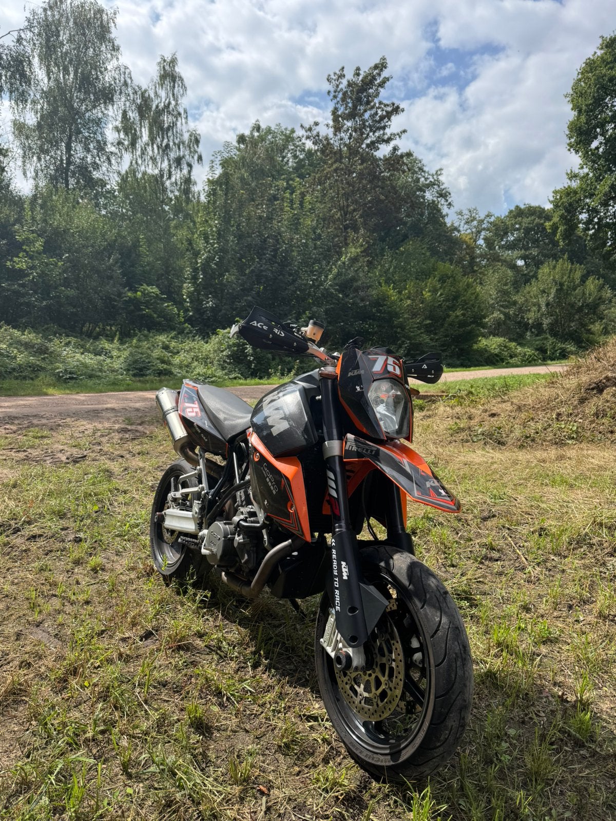 KTM SUPERMOTO 990 A2, Motoren, 2 cilinders, Gebruikt, Particulier, Minimaal motorrijbewijs A2