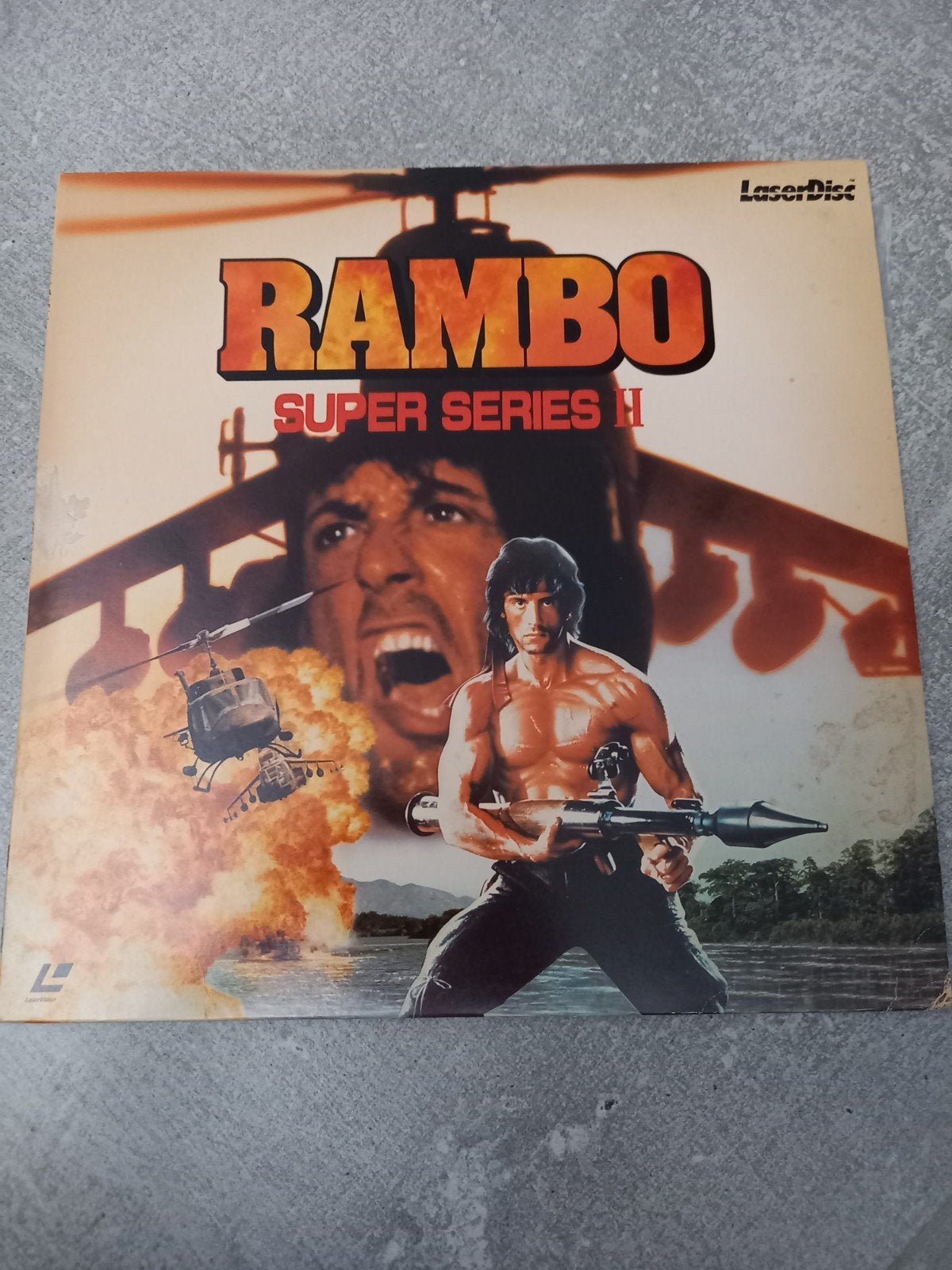 Laserdisc NTSC Rambo 2 Japan, CD & DVD, Enlèvement, Utilisé, Anglais, Action