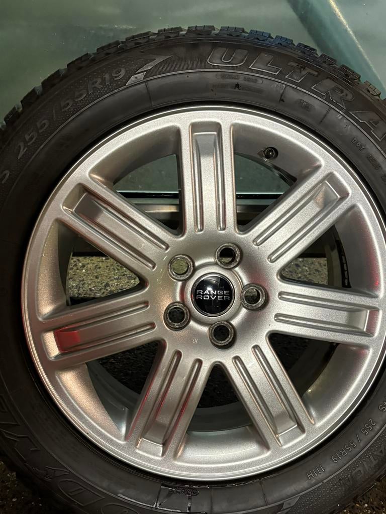 Pneus Range Rover, Autos : Pièces & Accessoires, Pneus & Jantes, Enlèvement ou Envoi, 19 pouces, Pneu(s)