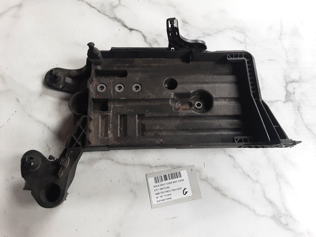 SUPPORT DE BATTERIE Volkswagen Golf VII (AUA) (5Q0915321H), Volkswagen, Mevr. I. Hauben, Utilisé, Rue de l'Espoir 34 34
4030  GRIVEGNÉE, BE
