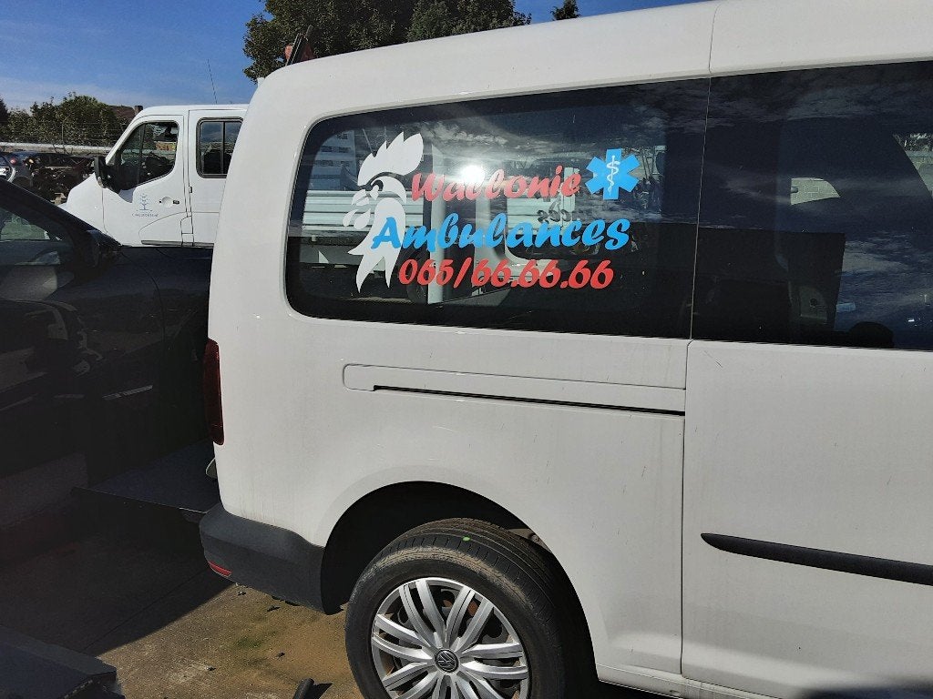 SPATBORD RECHTS ACHTER Volkswagen Caddy IV (01-2015/09-2020), Gebruikt, Achter, Volkswagen, Spatbord