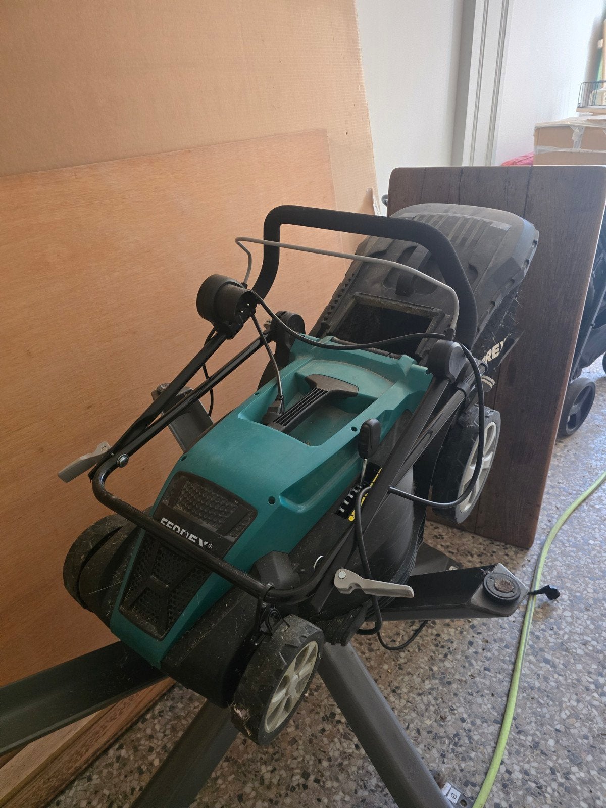 Elektrische gazonmaaier (met snoer) [6.2, 6.6]., Tuin en Terras, Grasmaaiers, Ophalen, Elektrische grasmaaier