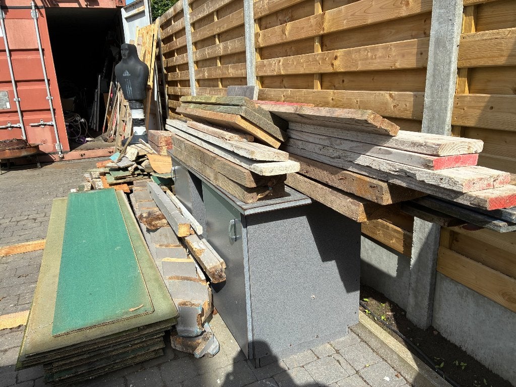 IJzeren werfdeur, hout, klinkers, boksdummy, enz…, Ophalen, Gebruikt