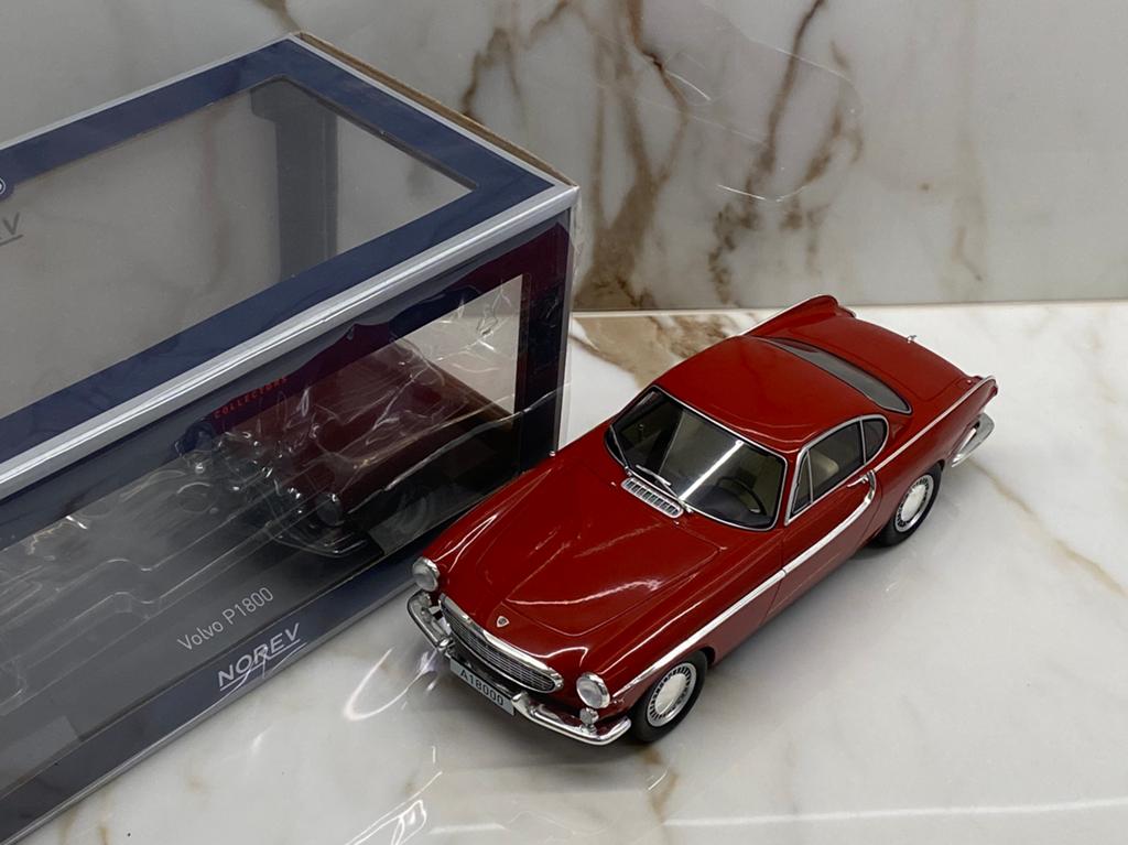 Norev Volvo P1800 - 1961 - 1:18, Enlèvement ou Envoi, Comme neuf, Voiture, Norev
