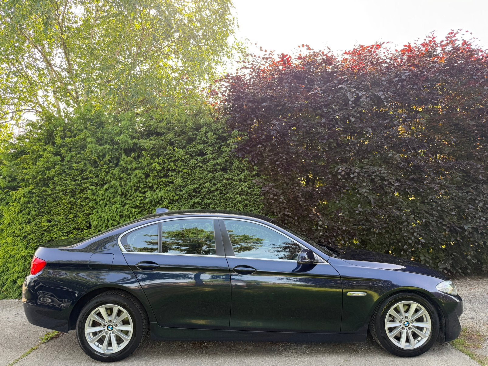 Bmw 523 i / Xénon - Cuir - Boite Auto - Siège sport, Cuir, Euro 5, Entreprise, Entretenue par le concessionnaire
