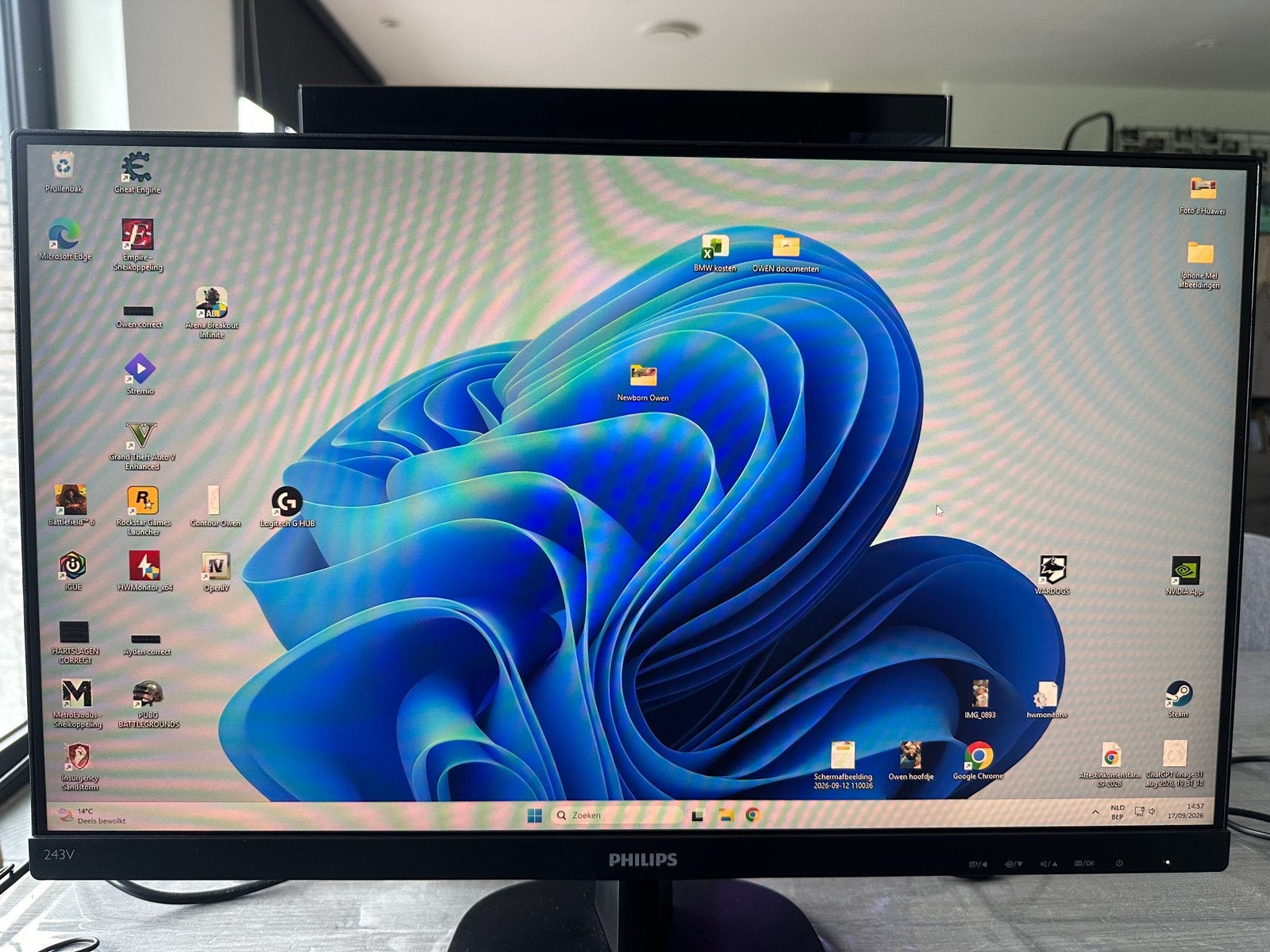 Philips 24 inch ips V line te koop, 3 à 5 ms, HDMI, IPS, Enlèvement ou Envoi