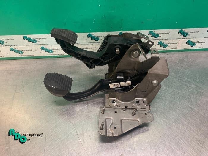 Kit pédales d'un Peugeot 308 (308 08-), -, 3 mois de garantie, Utilisé, -