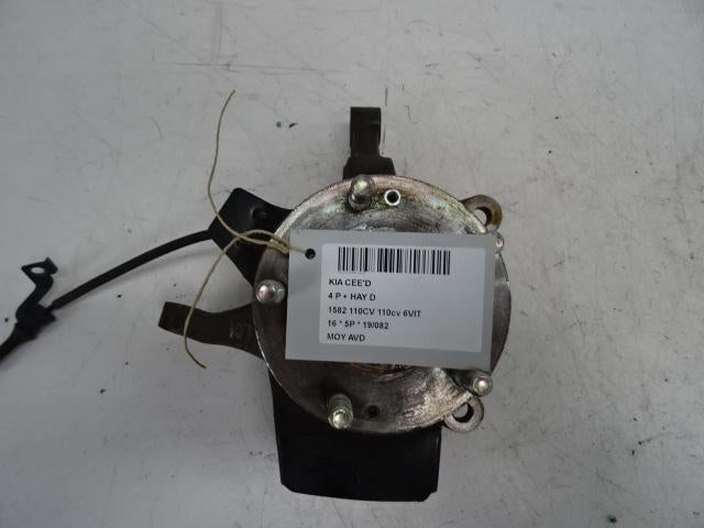 MOYEU DE ROUE AVANT DROIT Kia Cee'd Sportswagon (JDC5), Kia, Mevr. I. Hauben, Utilisé, Rue de l'Espoir 34 34
4030  GRIVEGNÉE, BE