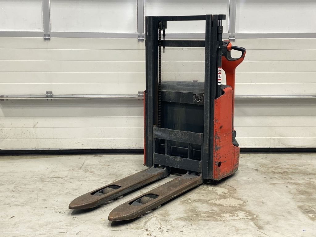 LINDE L12, Zakelijke goederen, Machines en Bouw | Heftrucks en Intern transport, 1000 tot 2000 kg, Overige aandrijving, Stapelaar