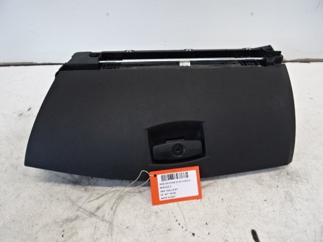 OPBERGVAK BMW 5 serie (E60) (12-2001/03-2010), Auto-onderdelen, Gebruikt, BMW, Petuelring 130
80809  München, DE, Bayerische Motoren Werke AG