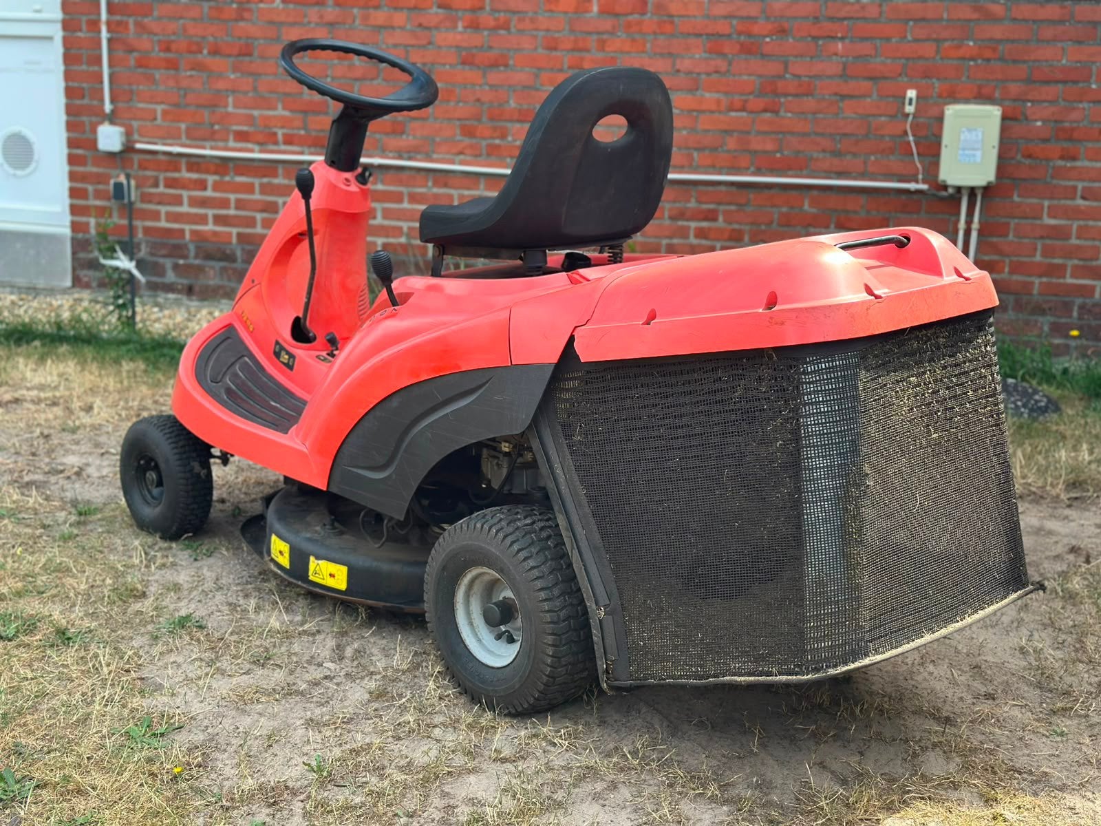 Zitmaaier Briggs & stratton, Tuin en Terras, Ophalen, Zo goed als nieuw, Opvangbak