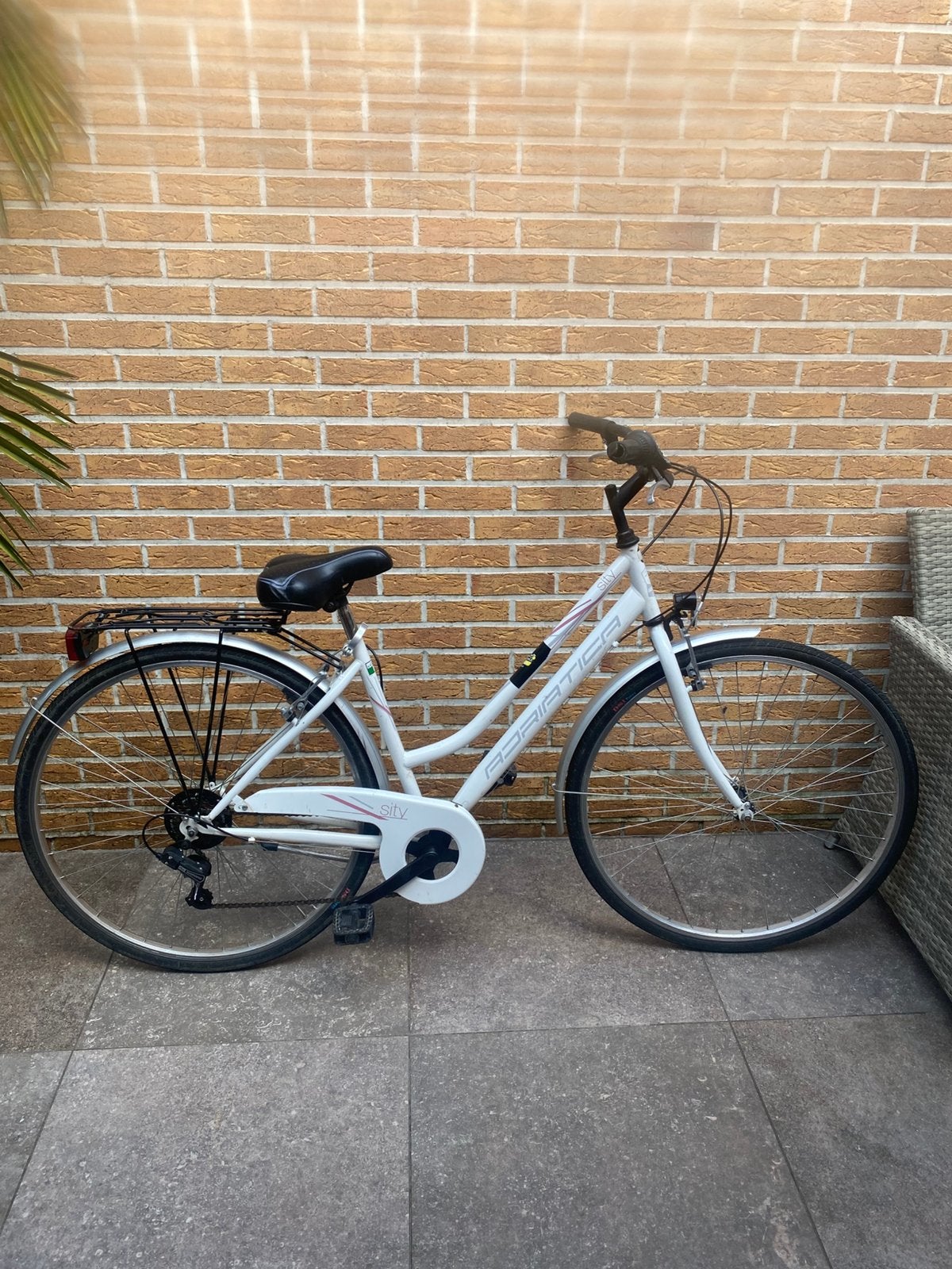 Vrouwenfiets in topstaat, Fietsen en Brommers, Fietsen | Dames | Damesfietsen, Zo goed als nieuw, Versnellingen, Ophalen