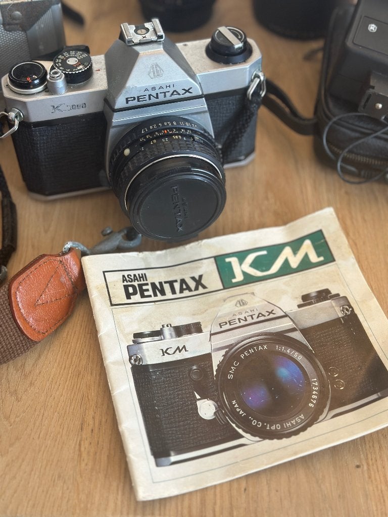 Pentax K1000 Analoge camera + 3 lenzen, Ophalen, Gebruikt, Pentax