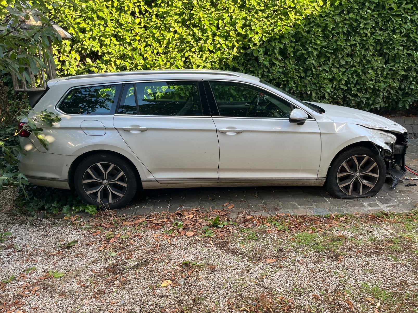Vw passat 2.0 tdi dsg 330000 km ENDOMMAGÉ‼️02/2018, Autos, Cuir, Achat, 5 portes, Automatique