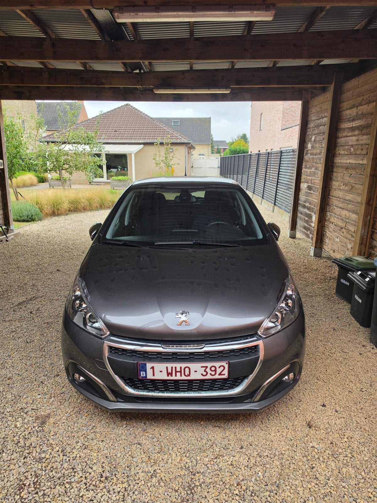 Peugeot 208 1.2 PureTech Automaat – 2019 – 5-deurs, Automaat, 5 deurs, Zilver of Grijs, Parkeersensor