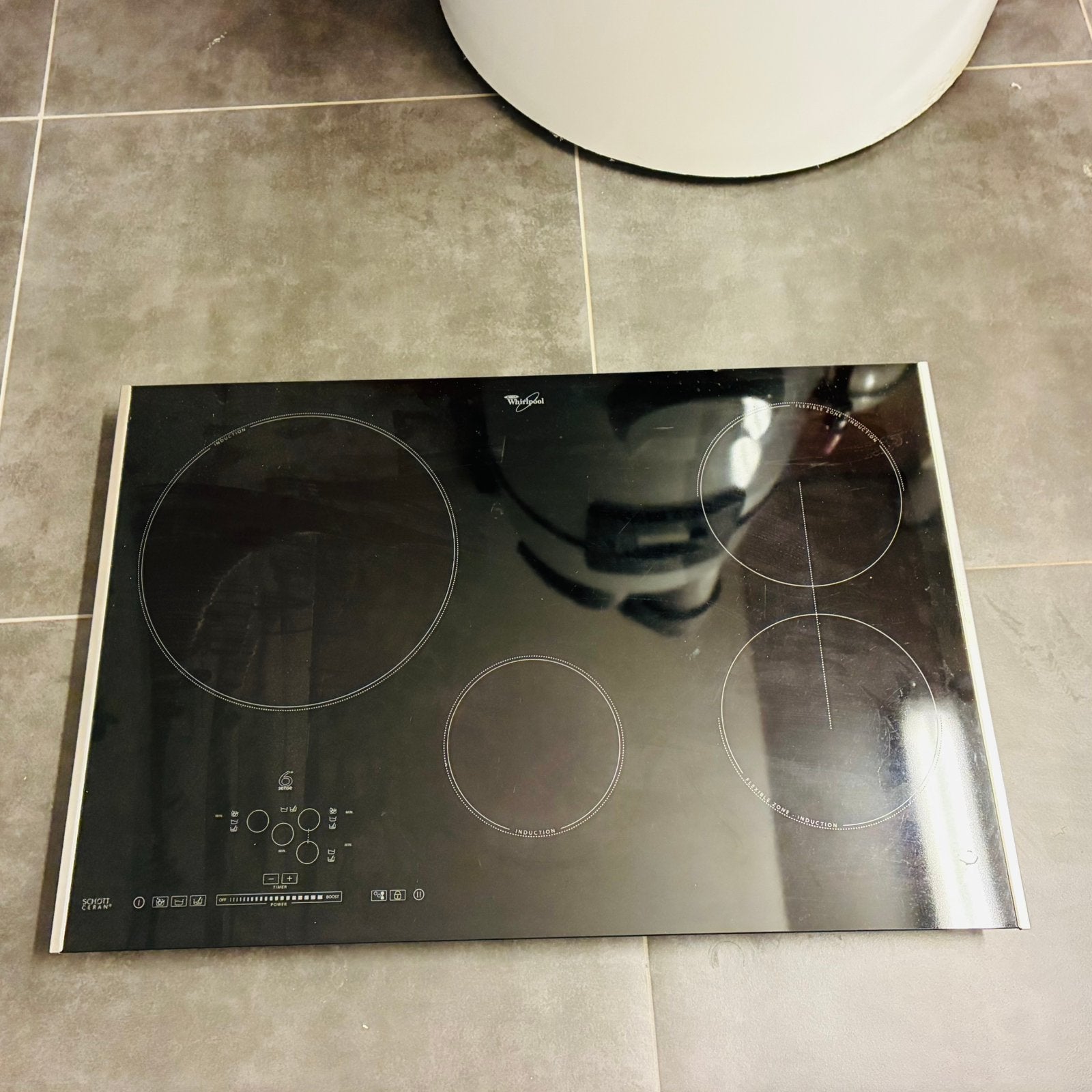 Inductiefornuis 4 zones Whirlpool 77x51, Elektronische apparatuur, Kookplaten, Ophalen, Zo goed als nieuw