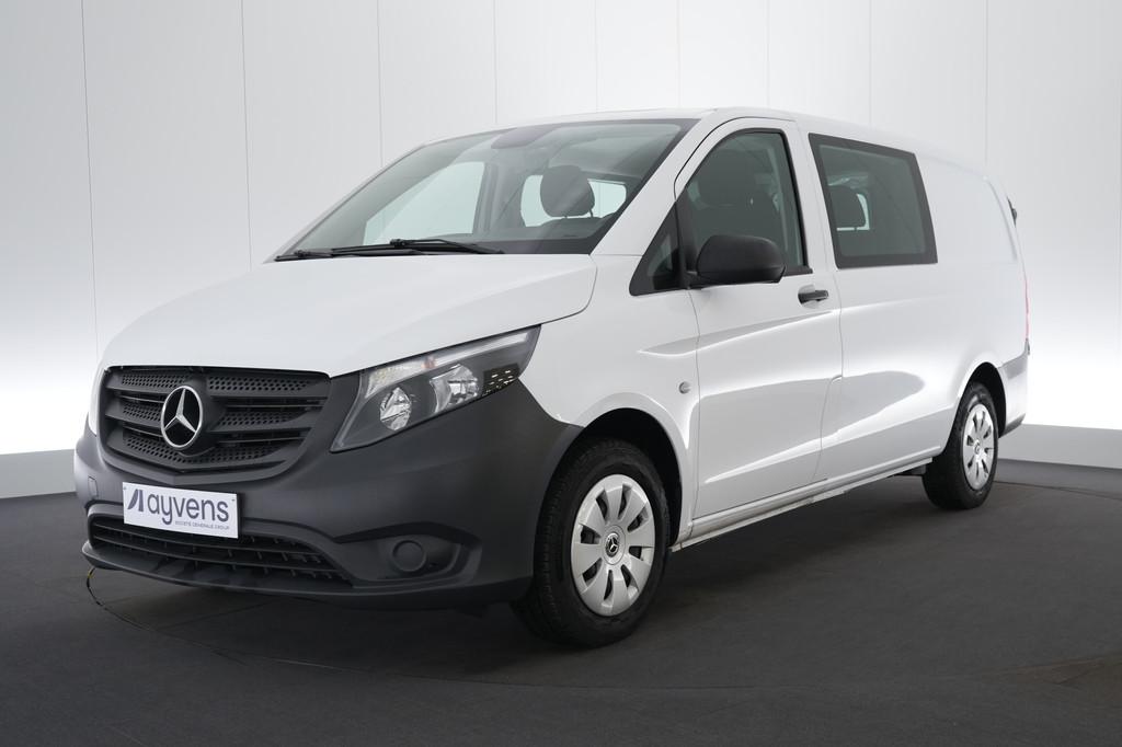 (2BUY067) MERCEDES-BENZ VITO, Auto's, Bestelwagens en Lichte vracht, Voorwielaandrijving, 4 deurs, Stof, Gebruikt
