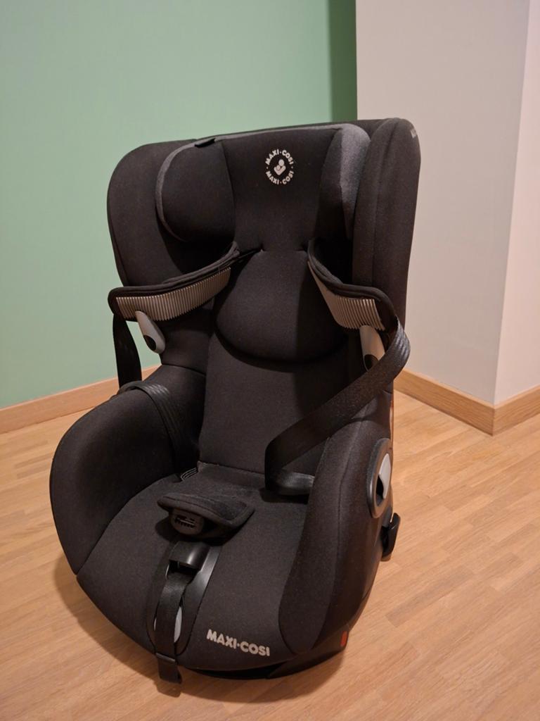 Maxi-cosi autostoel zwart, Kinderen en Baby's, Autostoeltjes, Verstelbare rugleuning, Autogordel, Ophalen of Verzenden, Zo goed als nieuw