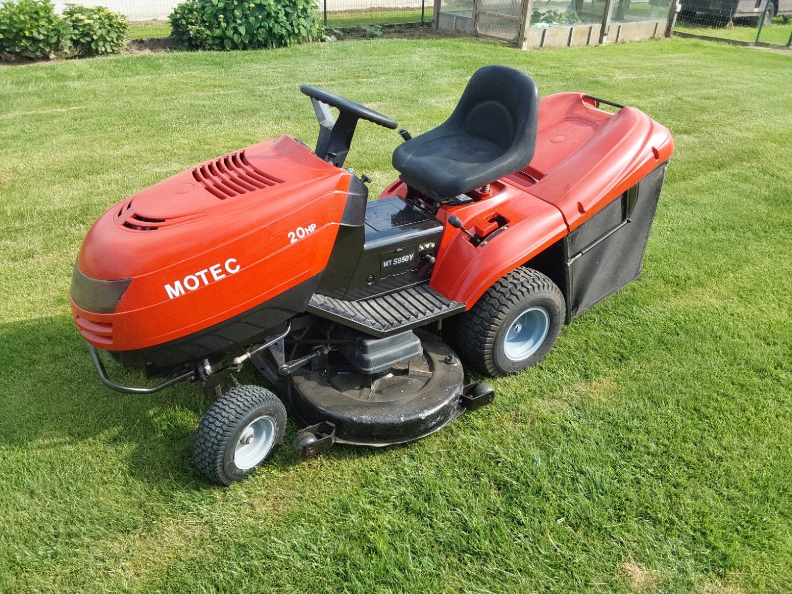 Zitmaaier motec, Tuin en Terras, Ophalen