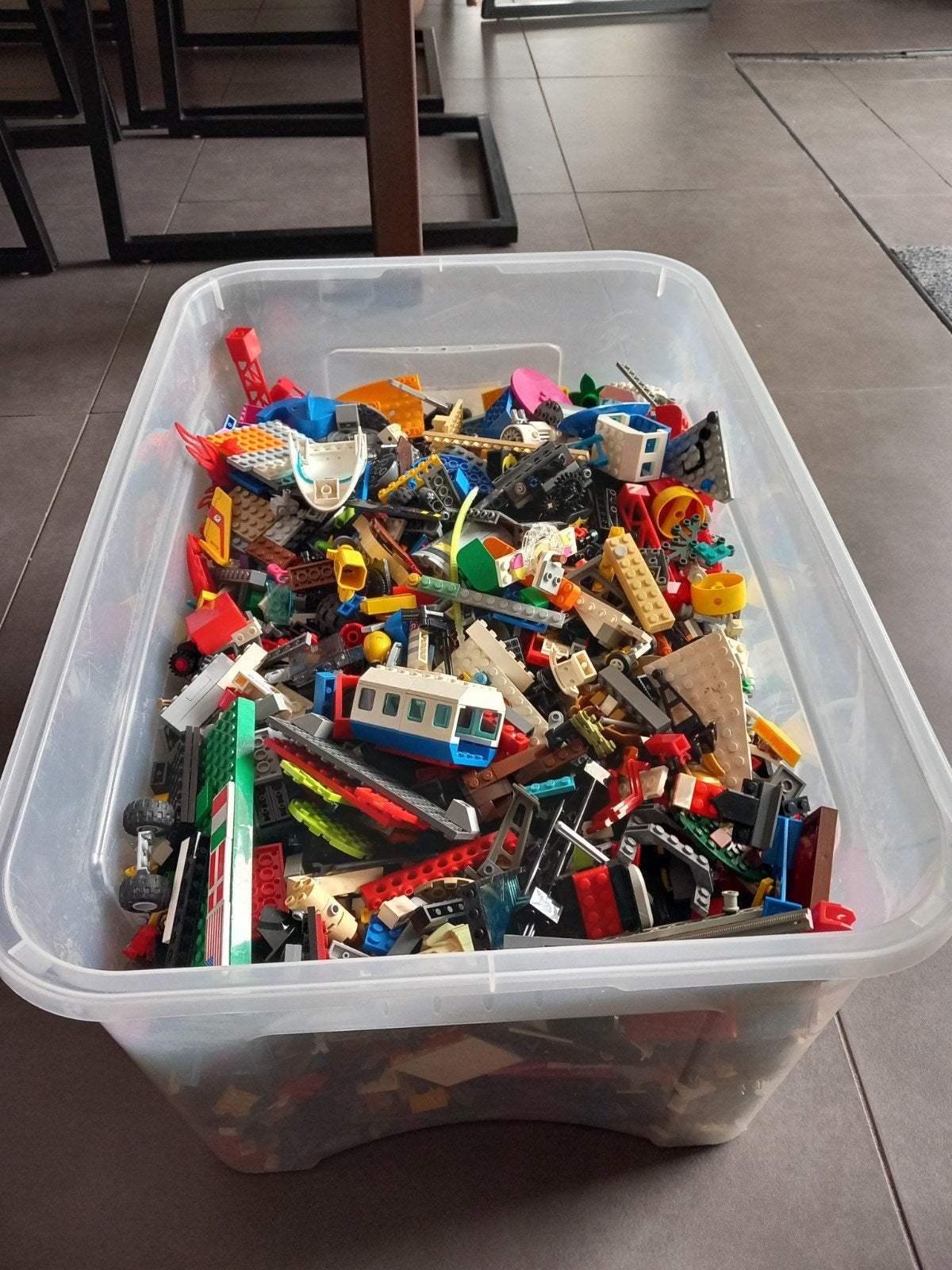 Groot lot lego (zie foto's), 8kg600 in zeer goede staat!!, Kinderen en Baby's, Speelgoed | Duplo en Lego, Ophalen of Verzenden