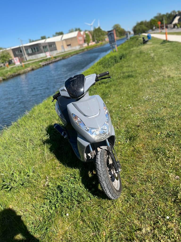 Peugeot kisbee 50cc, Vélos & Vélomoteurs, Scooters | Peugeot, Utilisé, Classe B (45 km/h), Essence, Enlèvement