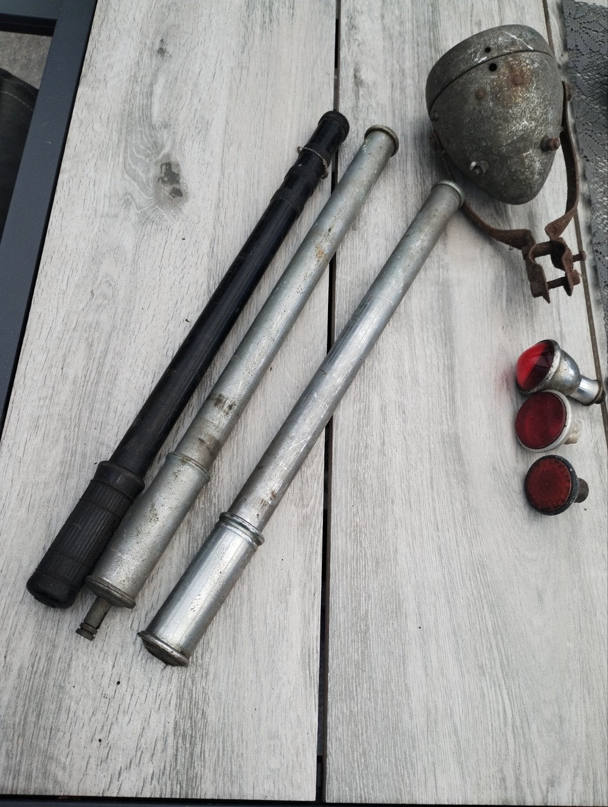 oude zadel, pompen, lampen zie foto's, Vélos & Vélomoteurs, Vélos | Ancêtres & Oldtimers, Enlèvement