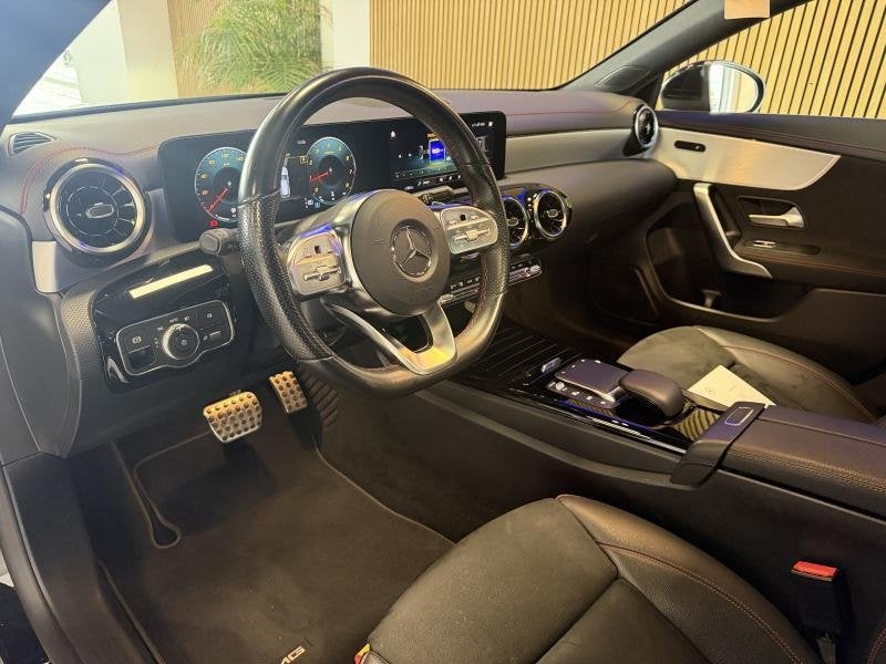Mercedes-Benz CLA Pano-camera-Dab-volledige onderhoudshistor, Autos, Achat, Euro 6, Entreprise, Break
