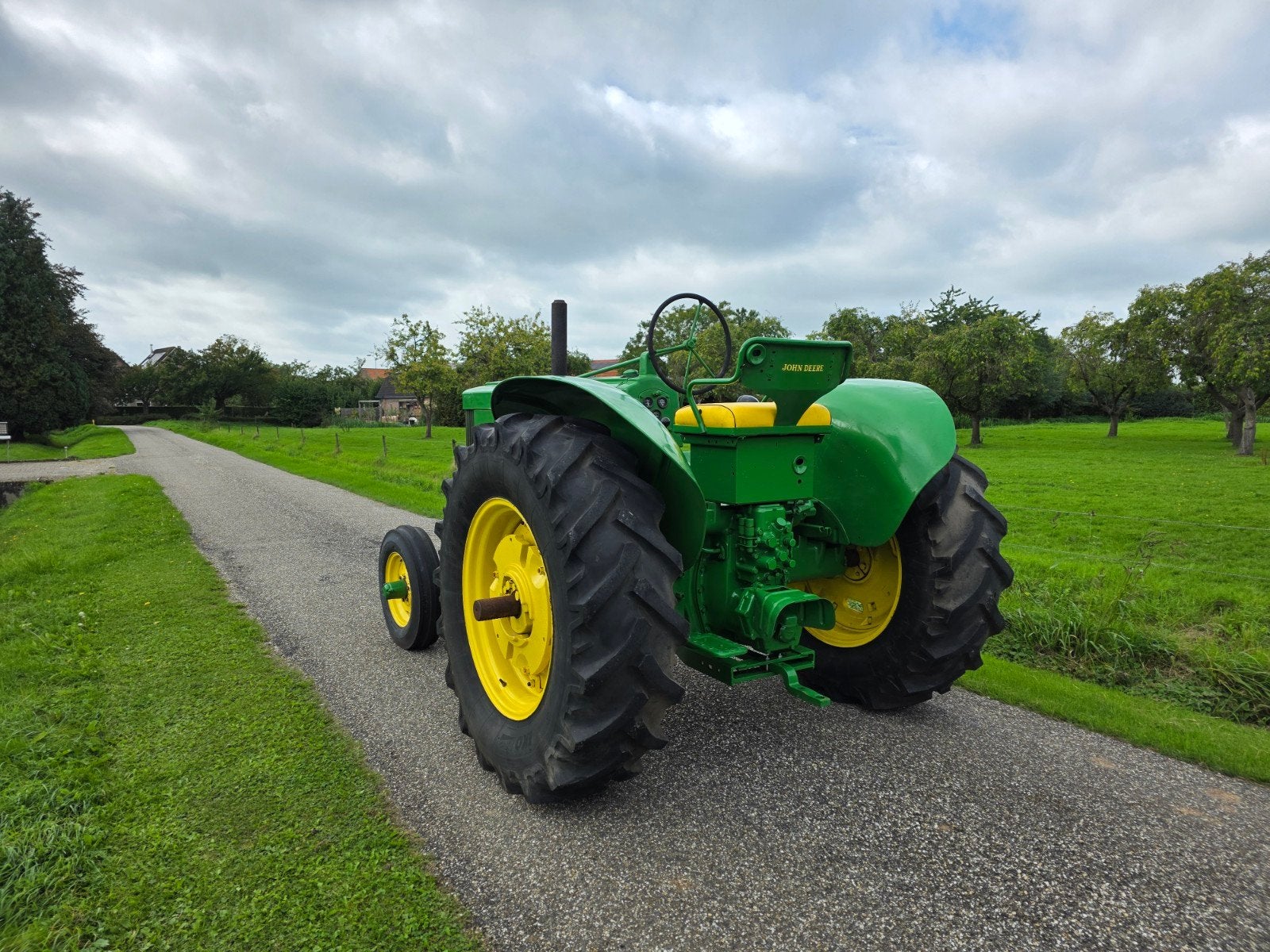 John deere 60 standaard oldtimer trekker., Zakelijke goederen, Ophalen of Verzenden, Oldtimer, Tot 80 Pk, John Deere