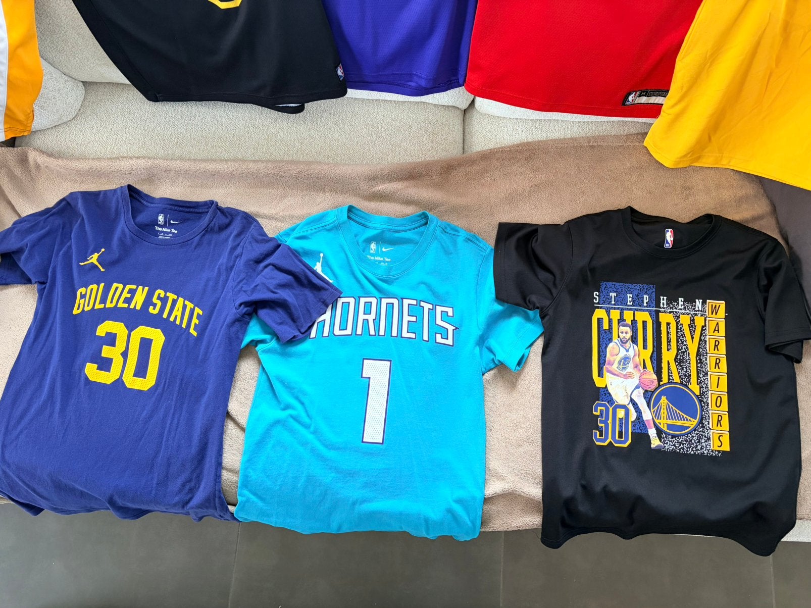 Basketbal T-shirts en truitjes (kindermaat), Ophalen of Verzenden, Gebruikt, Kleding